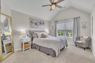 2062 Louis Dr, Crown Point, IN 46307 - Photo 14