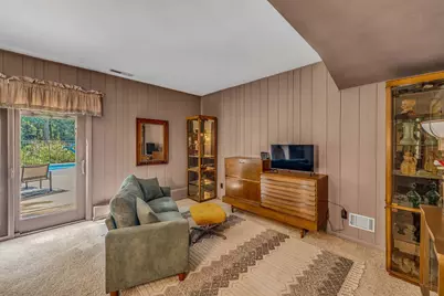 6155 Sunrise Avenue, Portage, IN 46368 - Photo 8