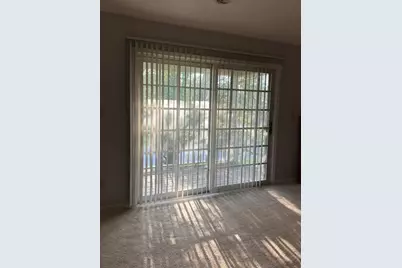9839 Parkway Drive, Highland, IN 46322 - Photo 6