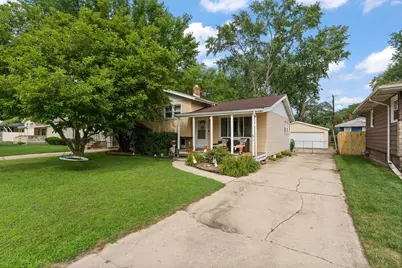 409 N Glenwood Drive, Griffith, IN 46319 - Photo 2
