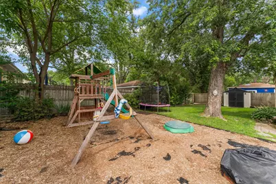 409 N Glenwood Drive, Griffith, IN 46319 - Photo 20