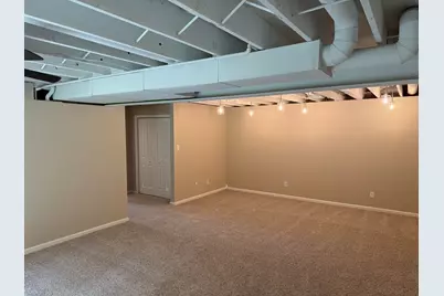 722 N Stacy Lane, Valparaiso, IN 46385 - Photo 16