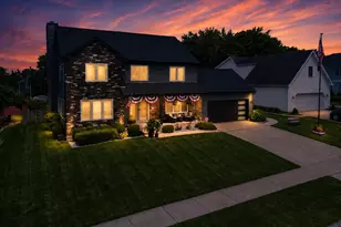 71 Chateau Dr, Dyer, IN 46311 - Photo 2