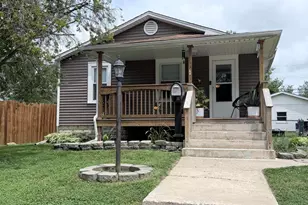 213 S Connecticut St, Hobart, IN 46342 - Photo 1