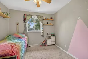 1208 E Farragut St, Crown Point, IN 46307 - Photo 24