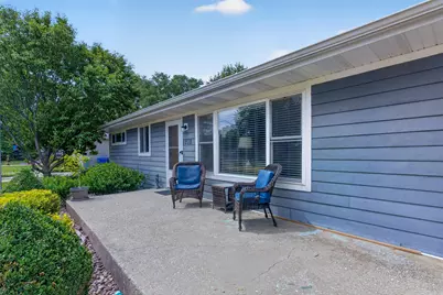 1208 E Farragut Street, Crown Point, IN 46307 - Photo 2