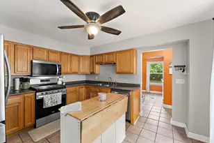 1101 Azalea St SE, Demotte, IN 46310 - Photo 8