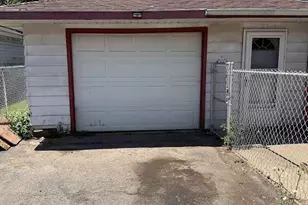 3168 Pulaski St, Hobart, IN 46342 - Photo 12