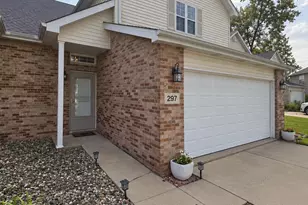 297 Fox Trail Ct, Hobart, IN 46342 - Photo 2