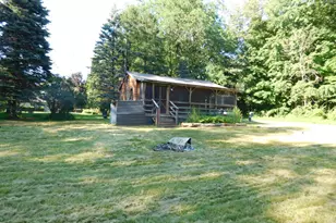 7928 N Grapevine Ln, New Carlisle, IN 46552 - Photo 1