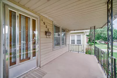 1928 Lincoln Avenue, Whiting, IN 46394 - Photo 22