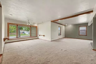 3106 Condit St, Highland, IN 46322 - Photo 10