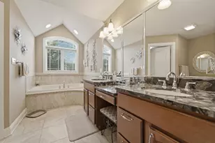 9270 Doubletree Dr N, Crown Point, IN 46307 - Photo 26