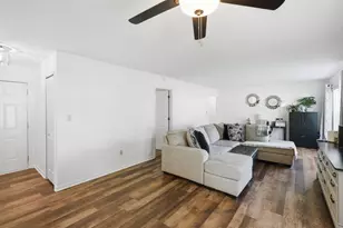 2267 Whispering Oaks Ct, Highland, IN 46322 - Photo 6