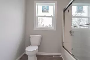 4305 Ostedt Dr, Valparaiso, IN 46383 - Photo 12