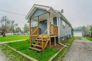 4305 Ostedt Dr, Valparaiso, IN 46383 - Photo 2