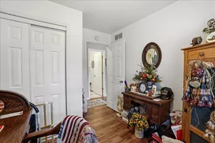 291 Streamwood Dr, Valparaiso, IN 46383 - Photo 22