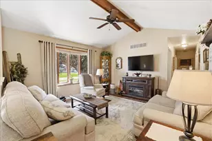 291 Streamwood Dr, Valparaiso, IN 46383 - Photo 4