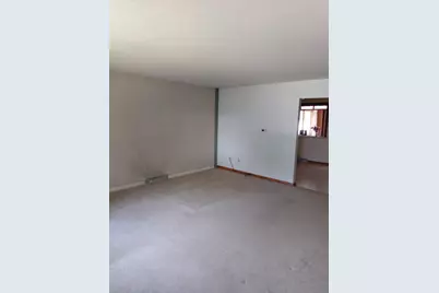 11 N Wabash Street, Hobart, IN 46342 - Photo 6