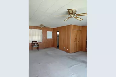 11 N Wabash Street, Hobart, IN 46342 - Photo 8