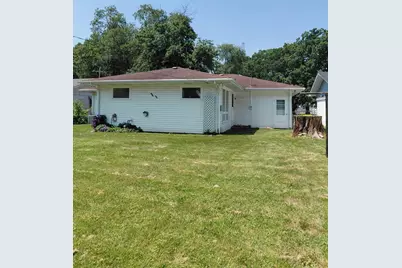 11 N Wabash Street, Hobart, IN 46342 - Photo 14