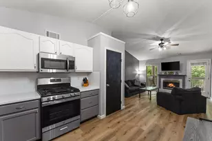 3605 Timberbridge Dr, Valparaiso, IN 46383 - Photo 6