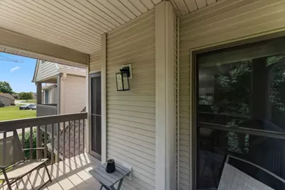 3605 Timberbridge Drive #h, Valparaiso, IN 46383 - Photo 14
