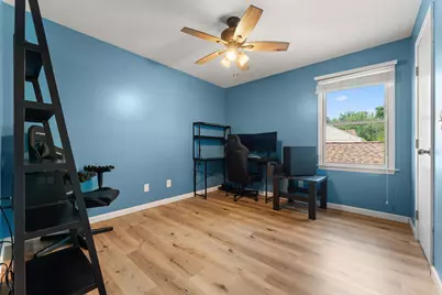 3605 Timberbridge Drive #h, Valparaiso, IN 46383 - Photo 8