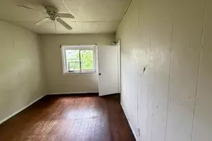 414 E Fairview Ave, South Bend, IN 46614 - Photo 8