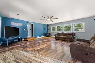 2530 S 400 E, La Porte, IN 46350 - Photo 6