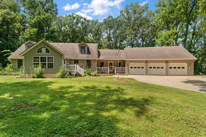 2530 S 400 E, La Porte, IN 46350 - Photo 2
