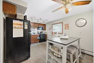 8940 White Oak Avenue, Munster, IN 46321 - Photo 6
