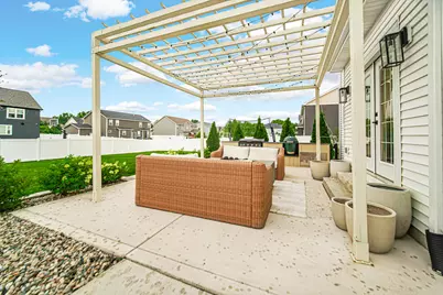 2400 Stirling Drive, Valparaiso, IN 46383 - Photo 30