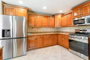 2251 Walker Dr, Valparaiso, IN 46385 - Photo 24