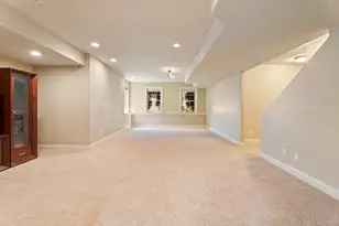 2251 Walker Dr, Valparaiso, IN 46385 - Photo 70