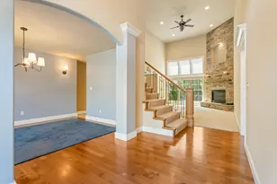 2251 Walker Dr, Valparaiso, IN 46385 - Photo 10
