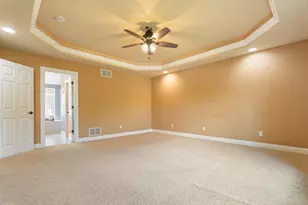 2251 Walker Dr, Valparaiso, IN 46385 - Photo 36
