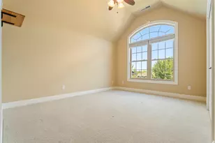 2251 Walker Dr, Valparaiso, IN 46385 - Photo 54