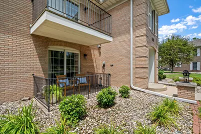 2629 Georgetowne Drive #A1, Highland, IN 46322 - Photo 4