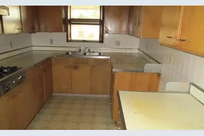 5006 Washington Street, Gary, IN 46408 - Photo 4