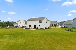 8892 Morning Crest Ct, Saint John, IN 46373 - Photo 32
