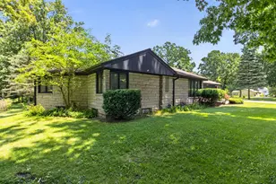 120 E Oak Hill Rd, Westchester Township, IN 46304 - Photo 8
