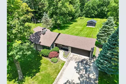 120 E Oak Hill Road, Chesterton, IN 46304 - Photo 2