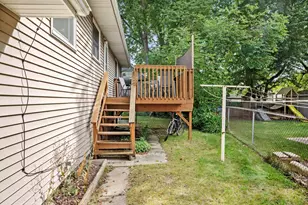1706 McCord Rd, Valparaiso, IN 46383 - Photo 18
