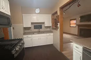 3567 Lincoln St, Gary, IN 46408 - Photo 2