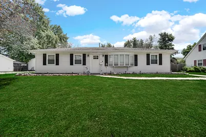 382 Stonehill Drive, Valparaiso, IN 46385 - Photo 1