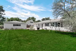 382 Stone Hill Dr, Valparaiso, IN 46385 - Photo 18