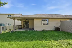 9412 Erie St, Highland, IN 46322 - Photo 14