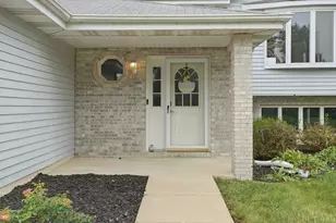 7420 W 92nd Ave, Crown Point, IN 46307 - Photo 2