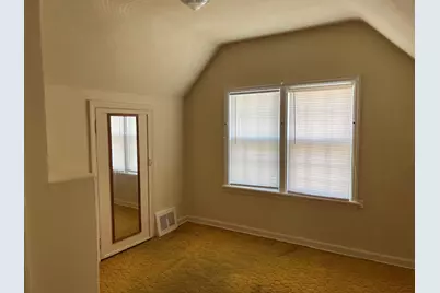 7236 Howard Avenue, Hammond, IN 46324 - Photo 8